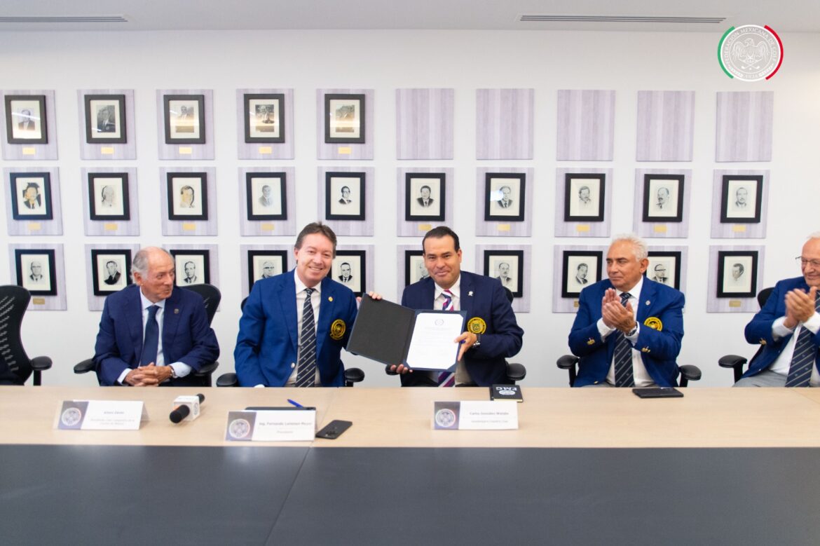 Fernando Lemmen Meyer, presidente de la FMG, y Carlos González, presidente de la comisión de golf del Guadalajara CC